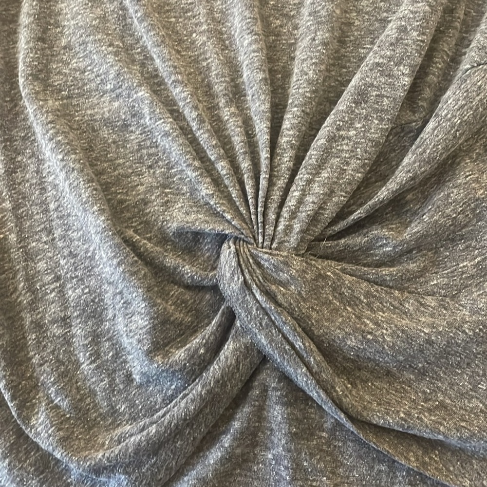 Universal Thread twist-front tee - Picture 2 of 3